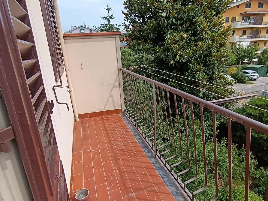 Immagine 24 di Villetta a schiera in vendita  a Empoli