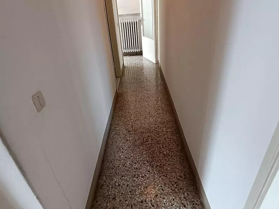 Immagine 35 di Villetta a schiera in vendita  a Empoli