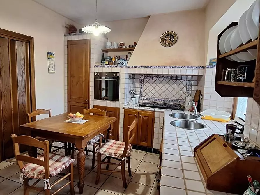 Immagine 10 di Casa semindipendente in vendita  a Pescaglia
