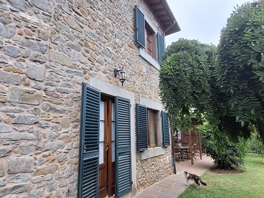 casa indipendente in vendita a Pescaglia