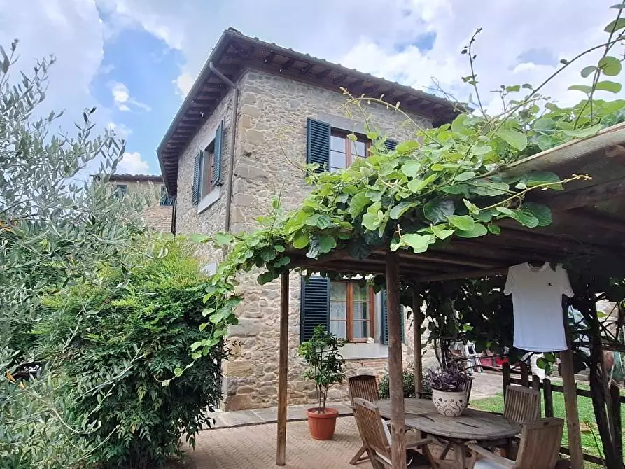 Immagine 4 di Casa semindipendente in vendita  a Pescaglia