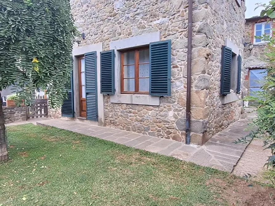 Immagine 6 di Casa semindipendente in vendita  a Pescaglia