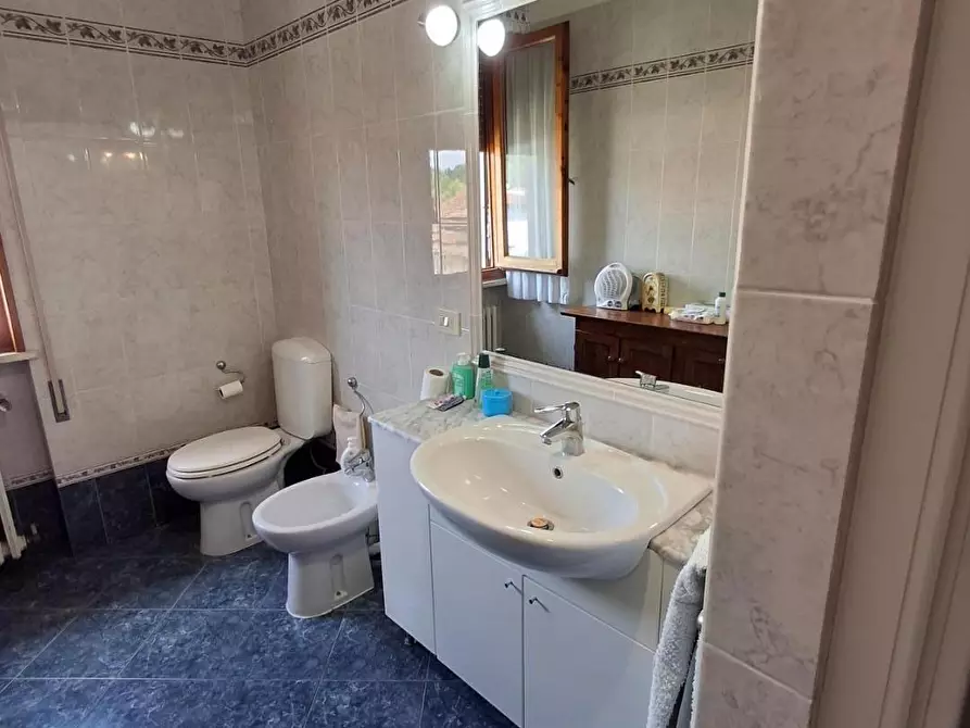 Immagine 18 di Appartamento in vendita  a Montelupo Fiorentino