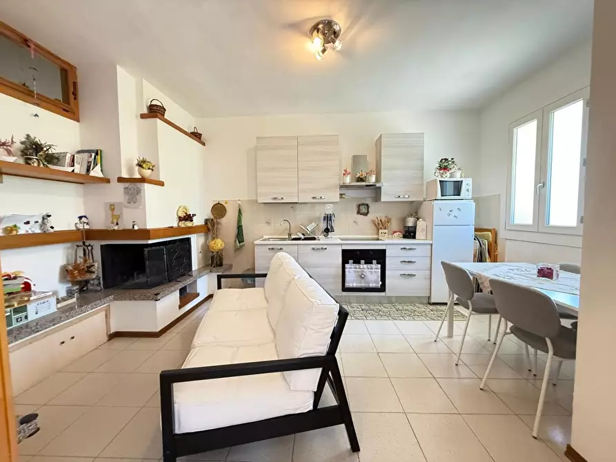 Immagine 3 di Terratetto in vendita  a Chianni