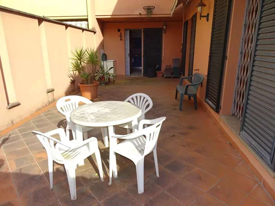 Immagine 10 di Appartamento in vendita  a Agliana