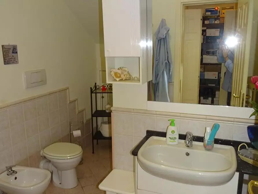 Immagine 11 di Appartamento in vendita  a Agliana