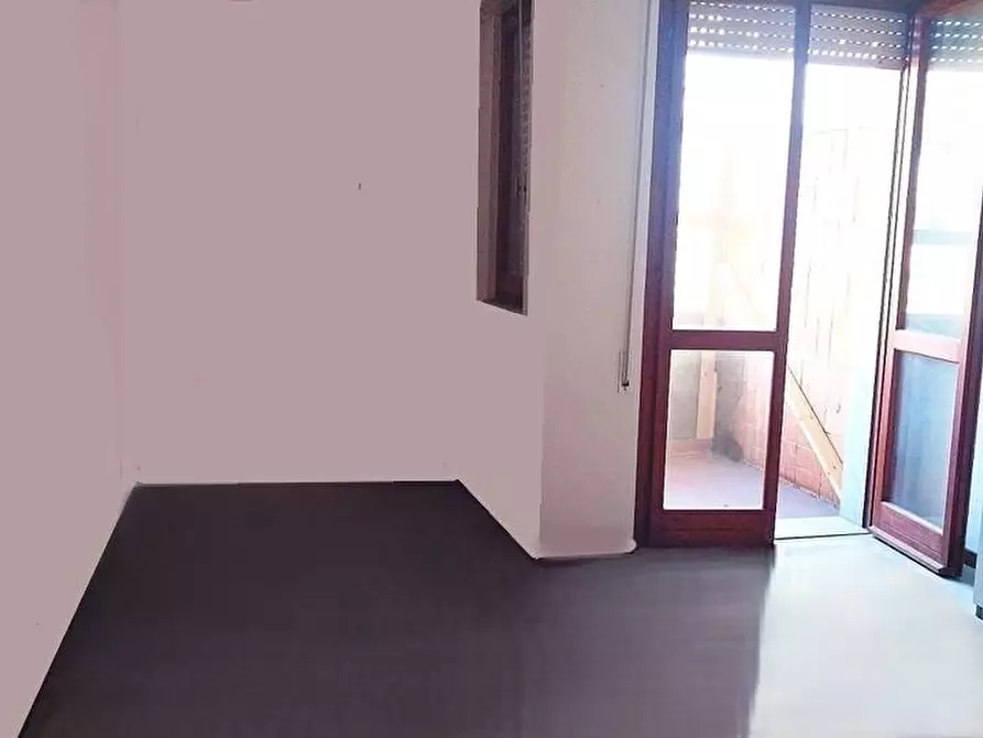 Immagine 1 di Appartamento in vendita  a Carrara