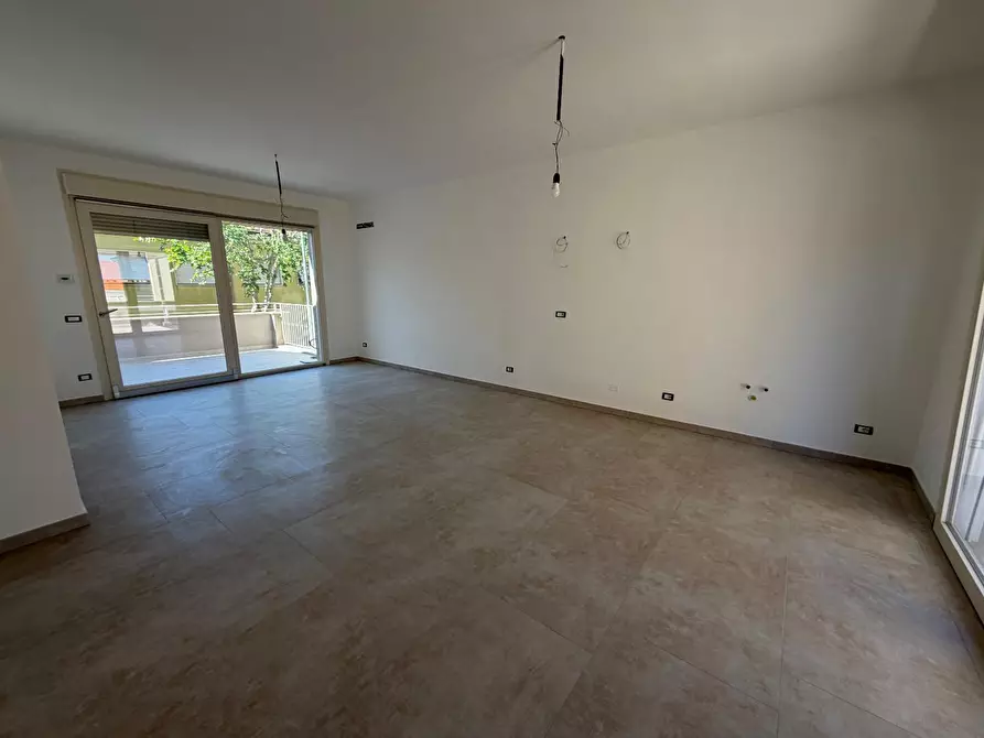 Immagine 10 di Appartamento in vendita  a Cascina