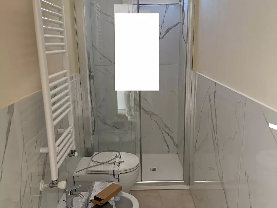 Immagine 15 di Appartamento in vendita  a Cascina