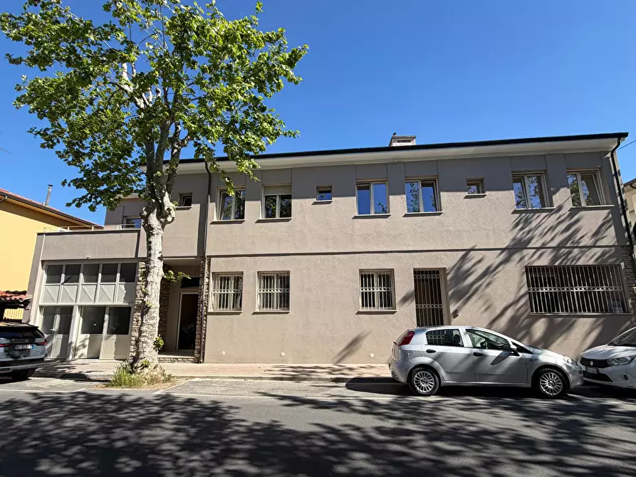 Immagine 1 di Appartamento in vendita  a Cascina