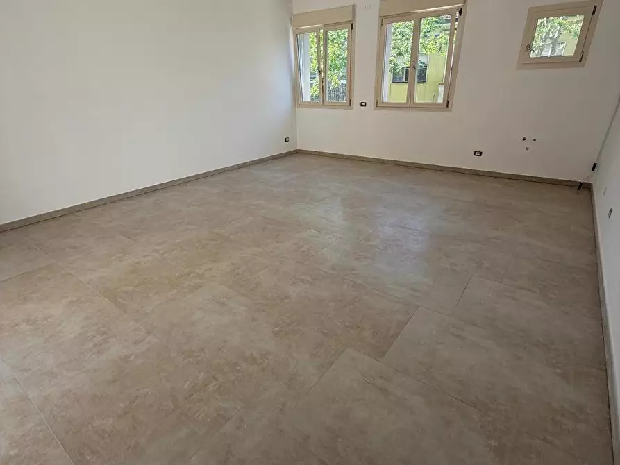Immagine 11 di Appartamento in vendita  a Cascina