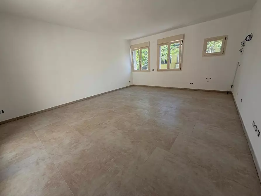 Immagine 12 di Appartamento in vendita  a Cascina