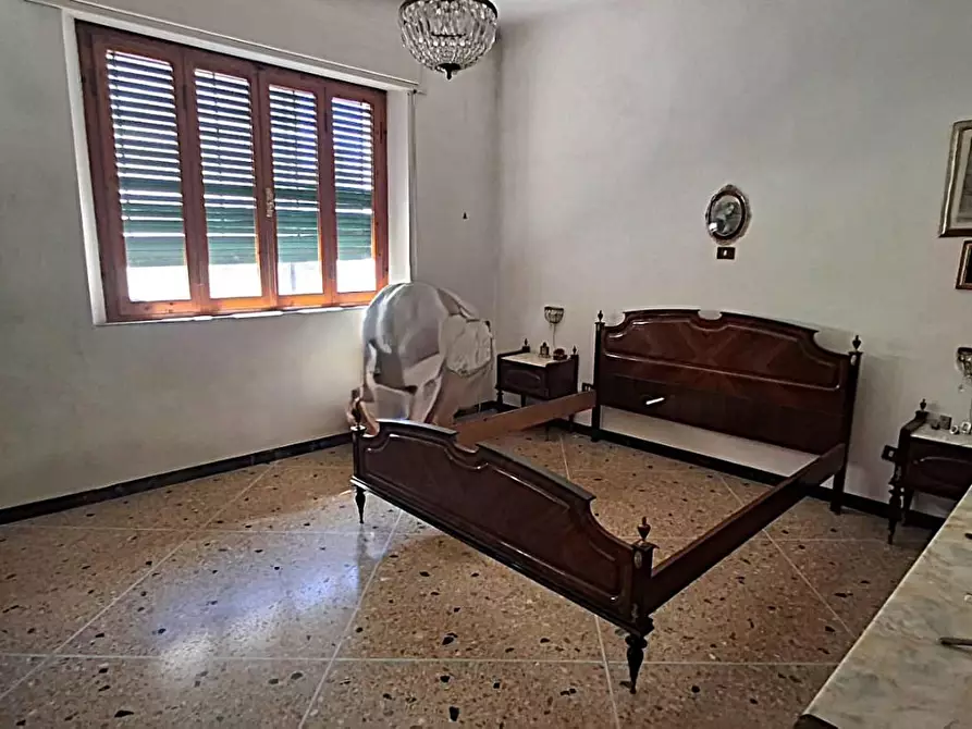 Immagine 13 di Terratetto in vendita  a Vecchiano