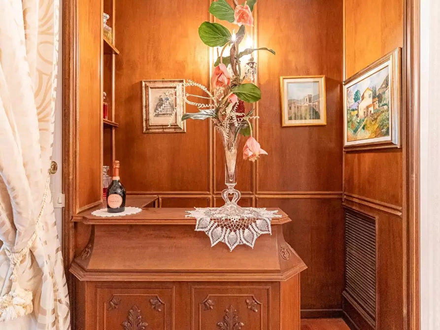 Immagine 20 di Villa in vendita  a Vinci