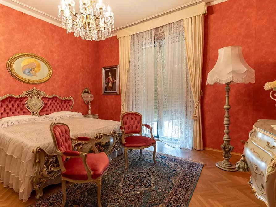 Immagine 23 di Villa in vendita  a Vinci