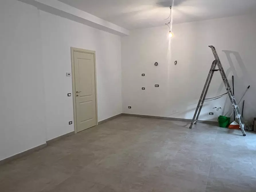 Immagine 6 di Appartamento in vendita  a Cascina