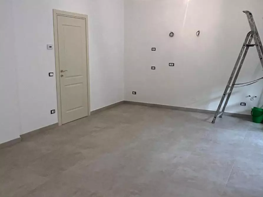 Immagine 7 di Appartamento in vendita  a Cascina