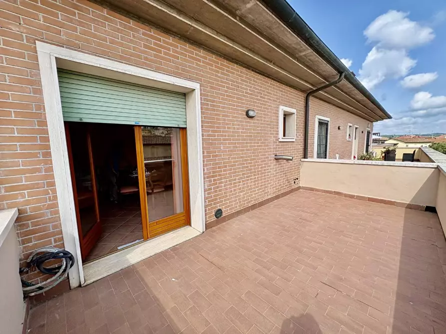 Immagine 21 di Appartamento in vendita  a Castelfiorentino