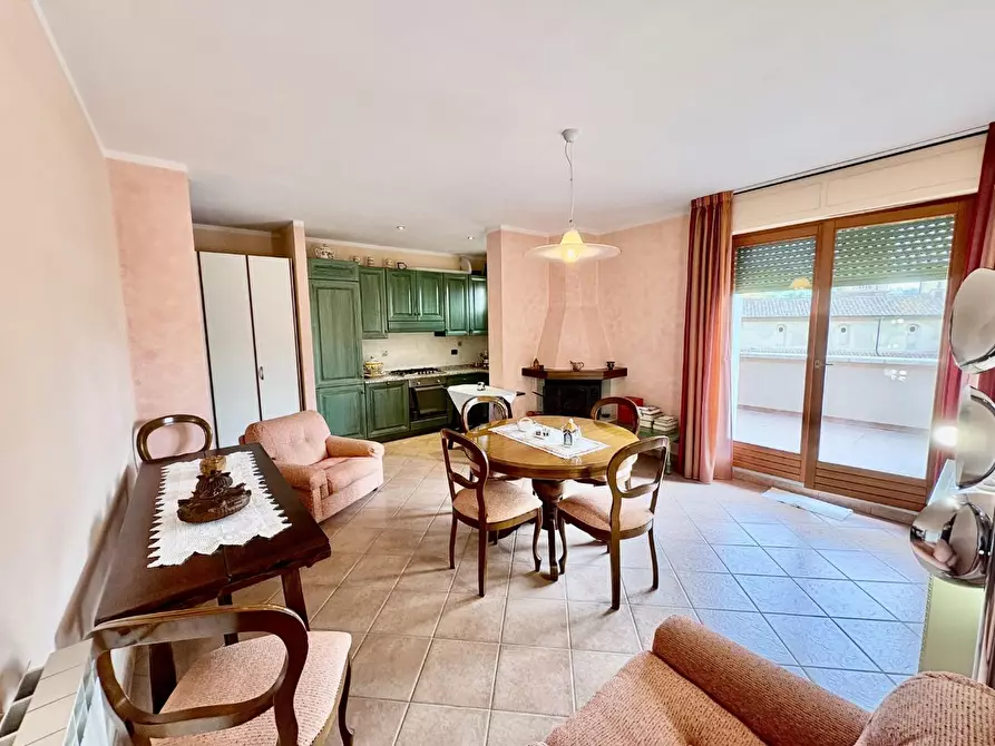 Immagine 3 di Appartamento in vendita  a Castelfiorentino