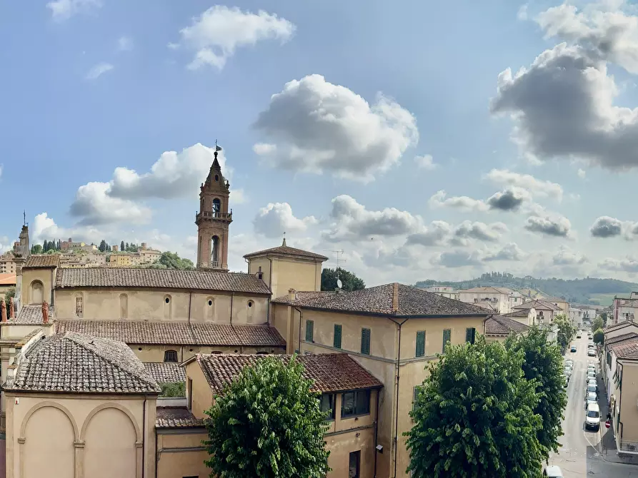 Immagine 25 di Appartamento in vendita  a Castelfiorentino