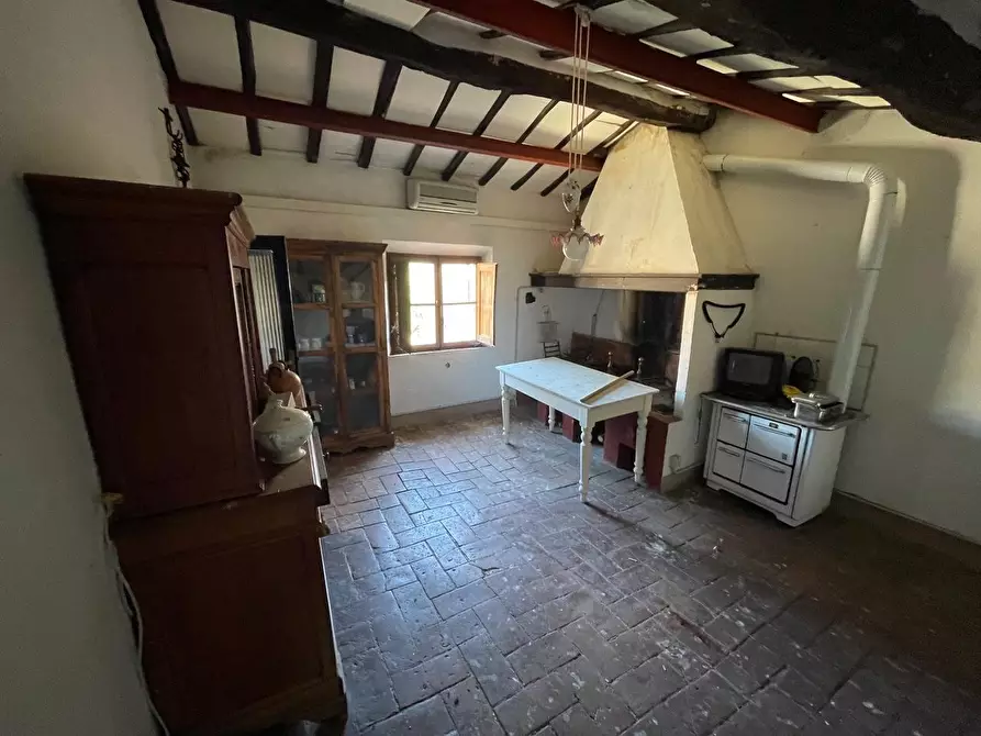 Immagine 65 di Palazzo in vendita  a Buonconvento