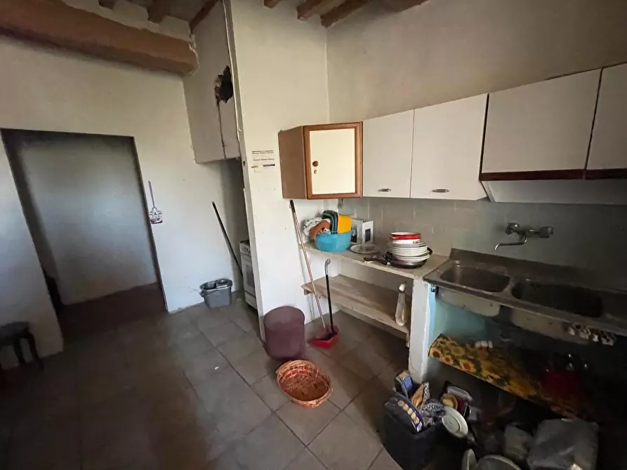 Immagine 49 di Palazzo in vendita  a Buonconvento