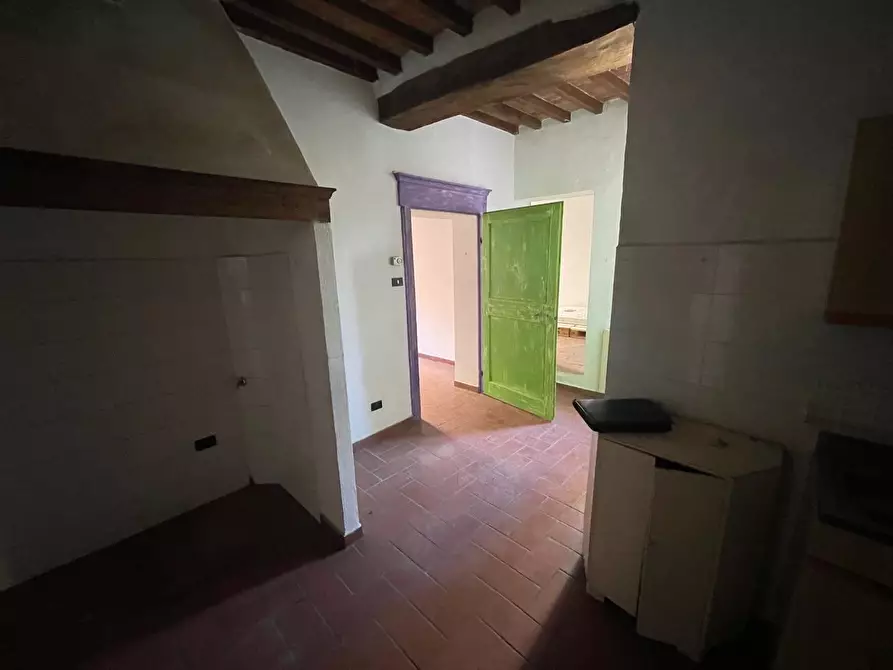 Immagine 32 di Palazzo in vendita  a Buonconvento