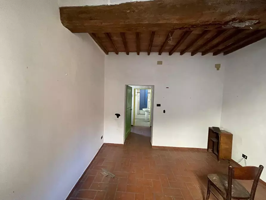 Immagine 24 di Palazzo in vendita  a Buonconvento