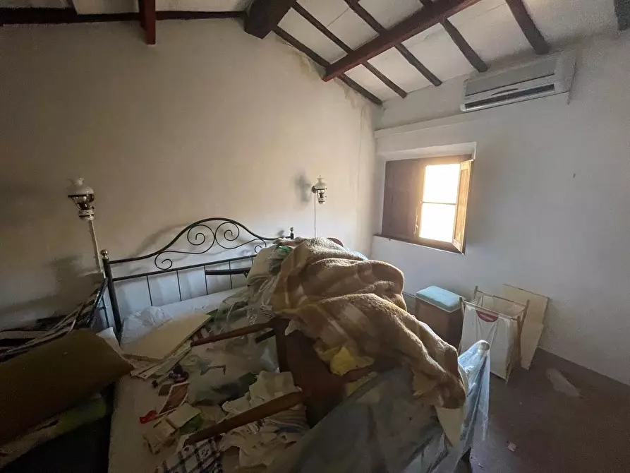 Immagine 72 di Palazzo in vendita  a Buonconvento