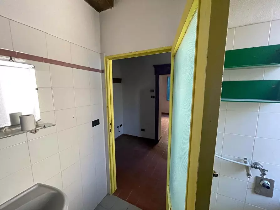 Immagine 29 di Palazzo in vendita  a Buonconvento