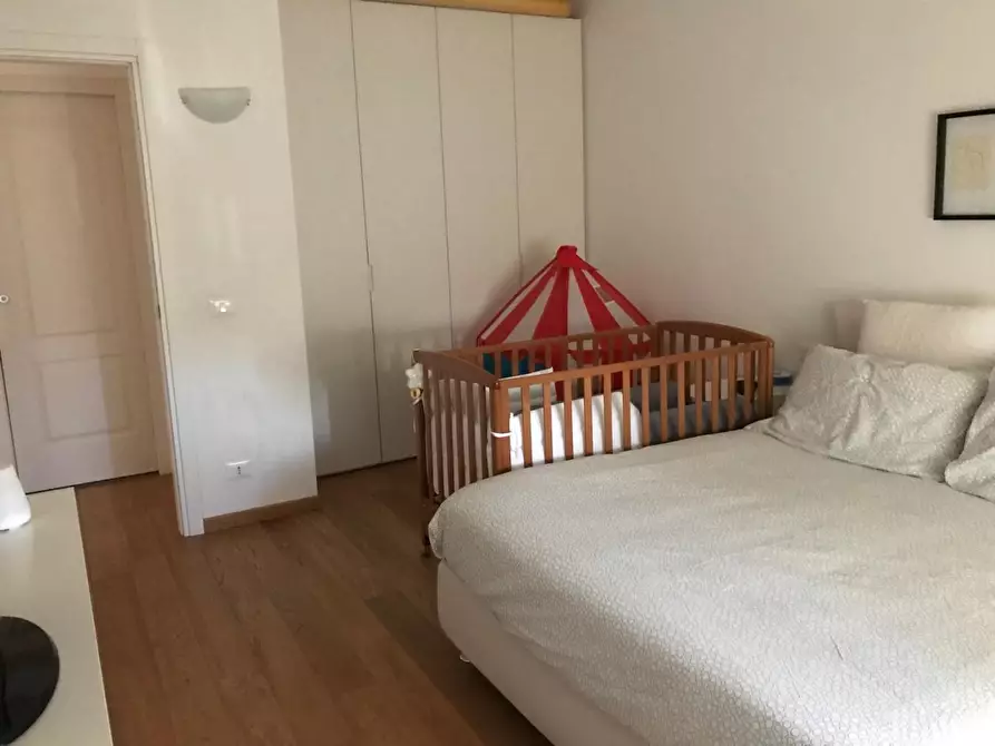 Immagine 5 di Appartamento in vendita  a Carrara