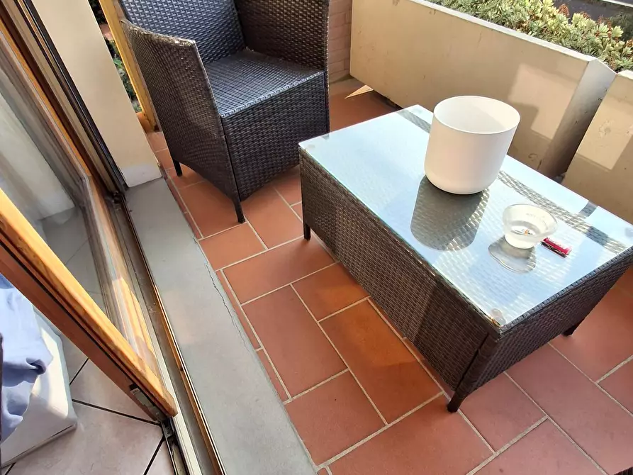 Immagine 6 di Appartamento in vendita  a Capraia E Limite