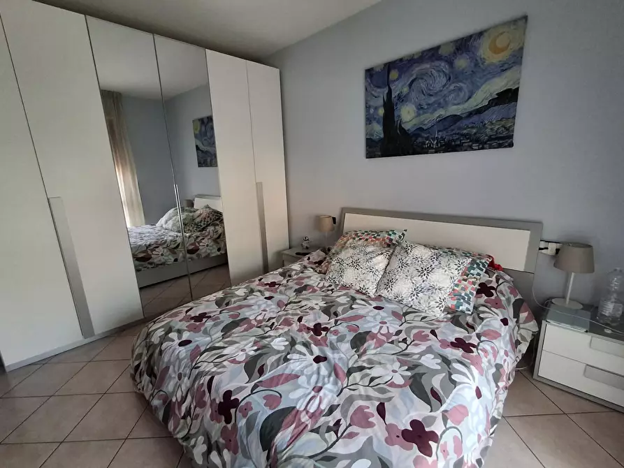 Immagine 11 di Appartamento in vendita  a Capraia E Limite