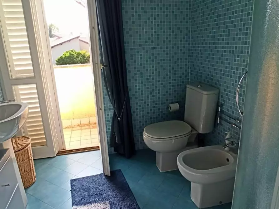 Immagine 33 di Casa bifamiliare in affitto  a Camaiore