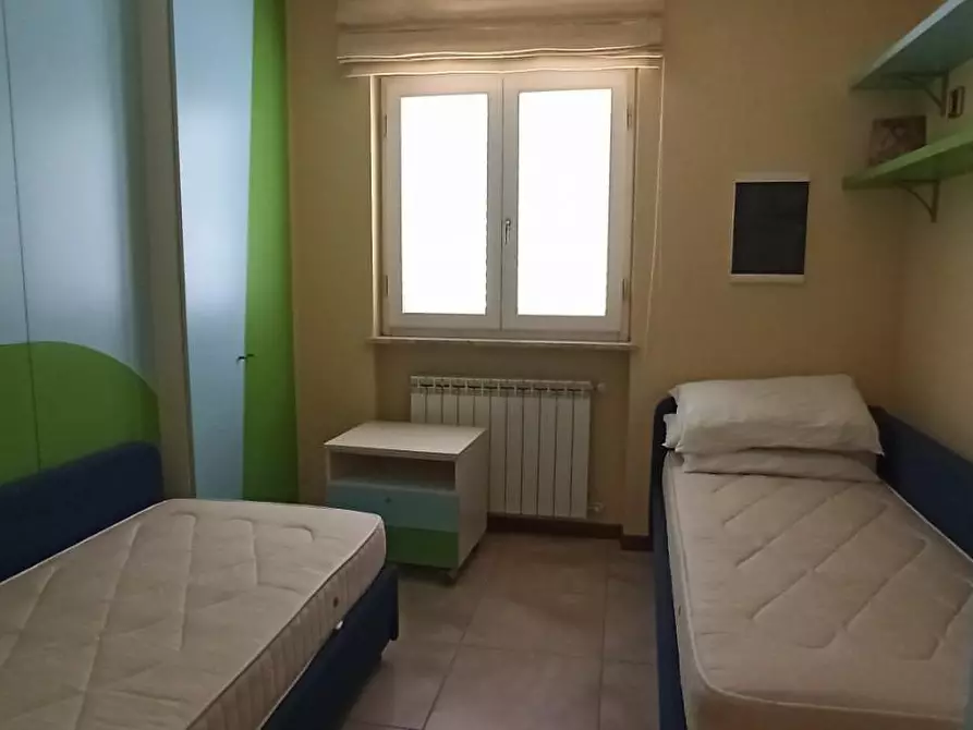 Immagine 28 di Casa bifamiliare in affitto  a Camaiore