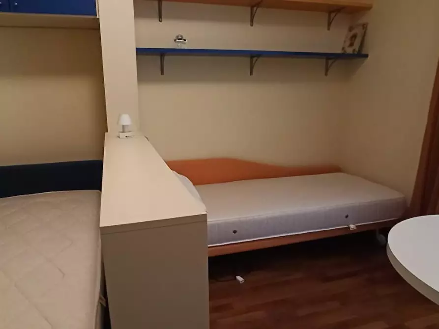 Immagine 36 di Casa bifamiliare in affitto  a Camaiore