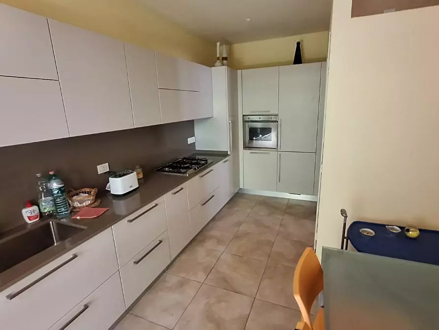 Immagine 5 di Casa bifamiliare in affitto  a Camaiore