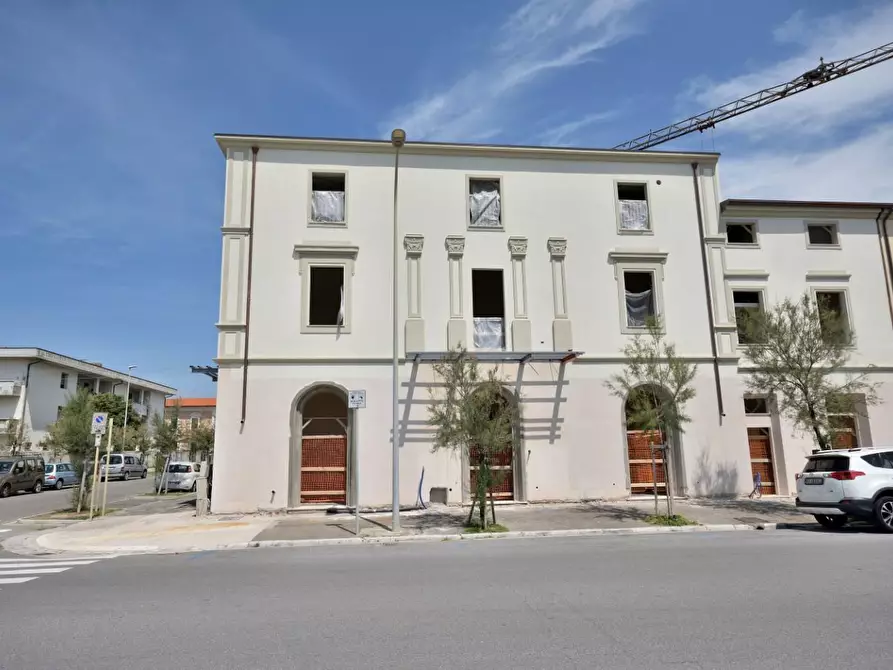 Immagine 2 di Appartamento in vendita  a Pisa