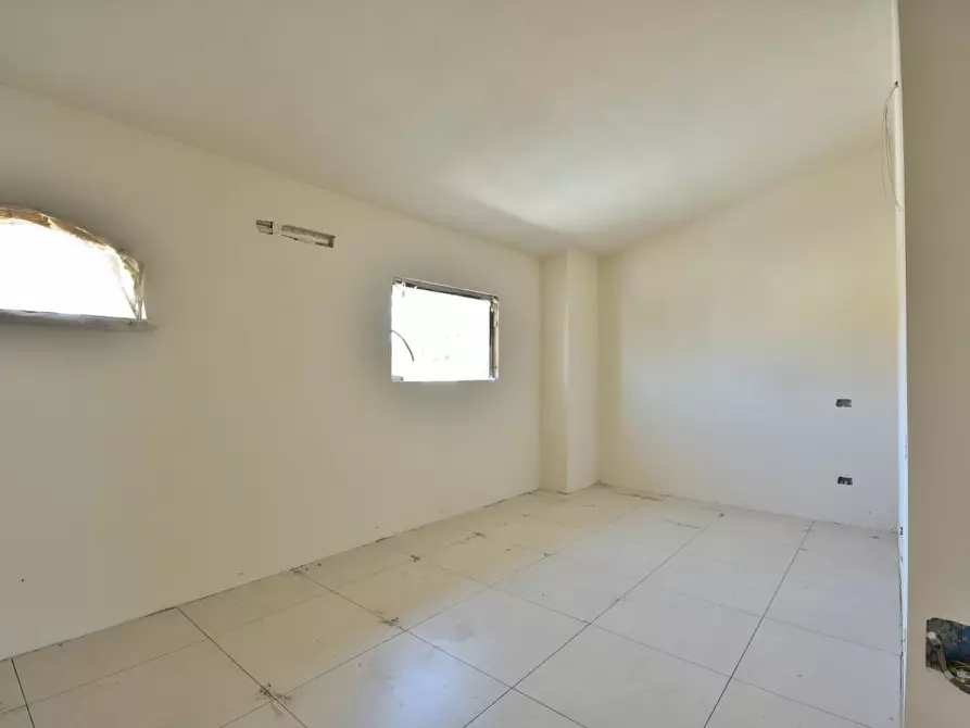 Immagine 11 di Appartamento in vendita  a Pisa