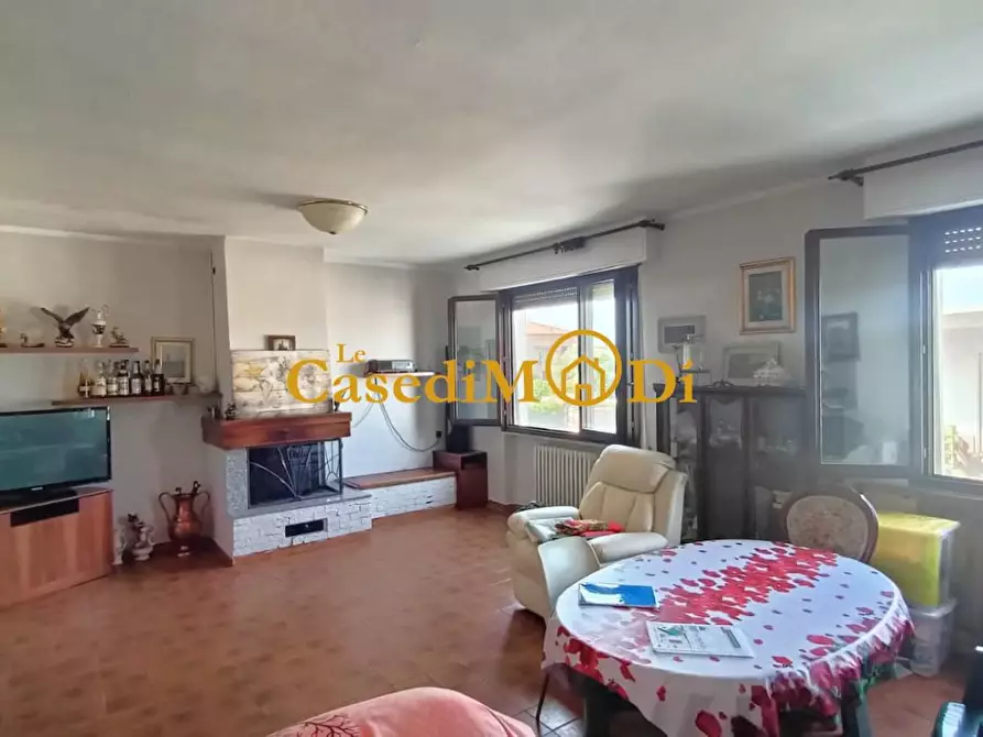 Immagine 6 di Appartamento in vendita  a Livorno