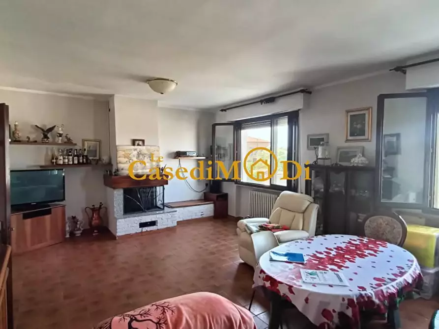 Immagine 5 di Appartamento in vendita  a Livorno