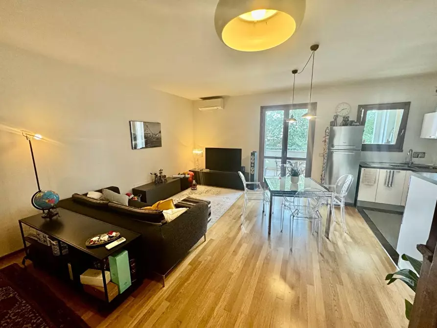 Immagine 2 di Appartamento in vendita  a Pontedera