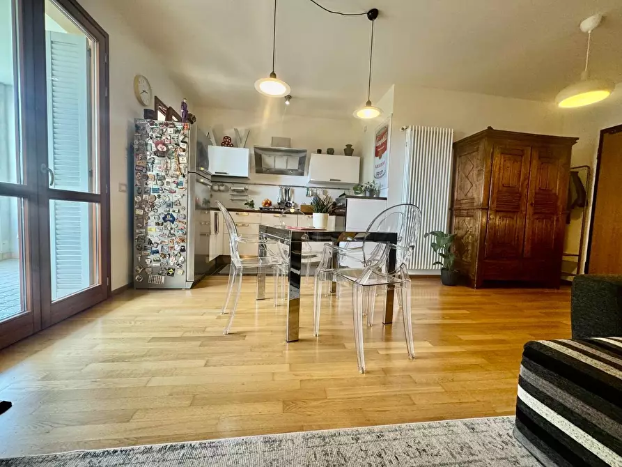 Immagine 8 di Appartamento in vendita  a Pontedera