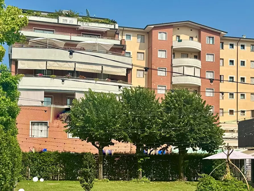 Immagine 18 di Appartamento in vendita  a Pontedera