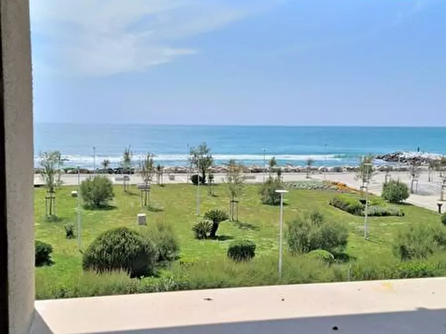 Immagine 14 di Appartamento in vendita  a Pisa