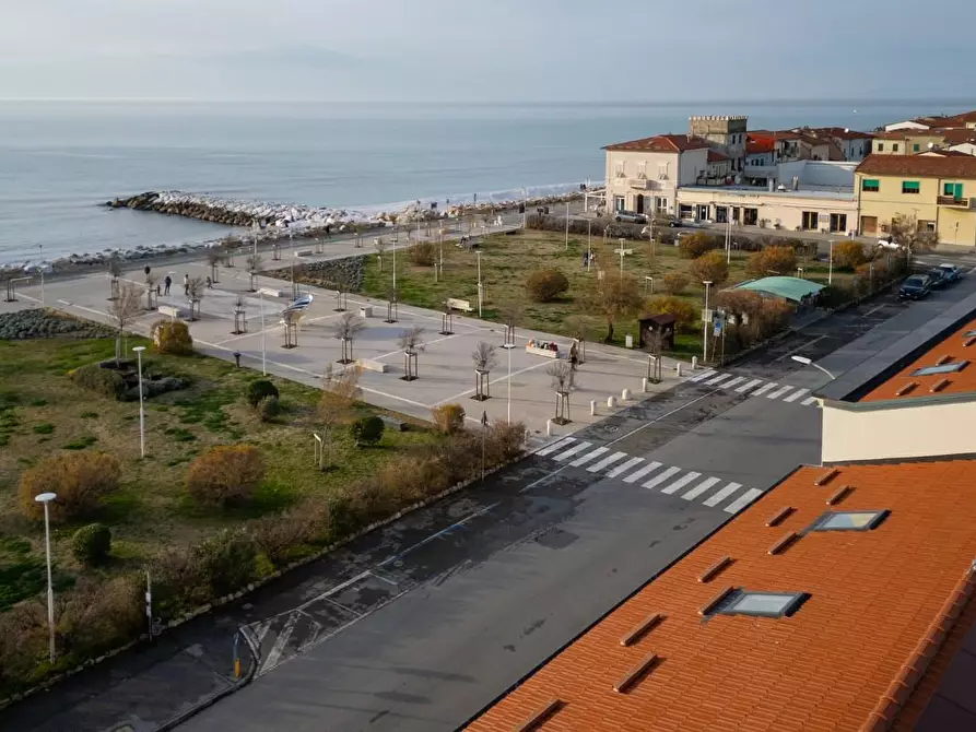 Immagine 15 di Appartamento in vendita  a Pisa