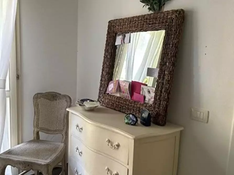 Immagine 17 di Appartamento in vendita  a Massa