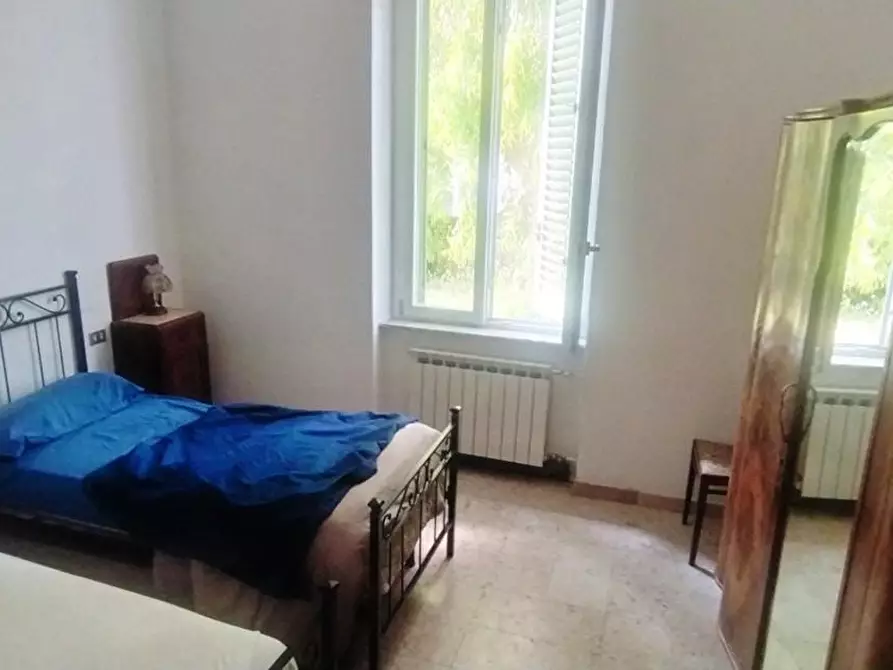 Immagine 28 di Casa indipendente in vendita  a Carrara