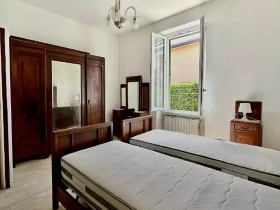 Immagine 25 di Casa indipendente in vendita  a Carrara