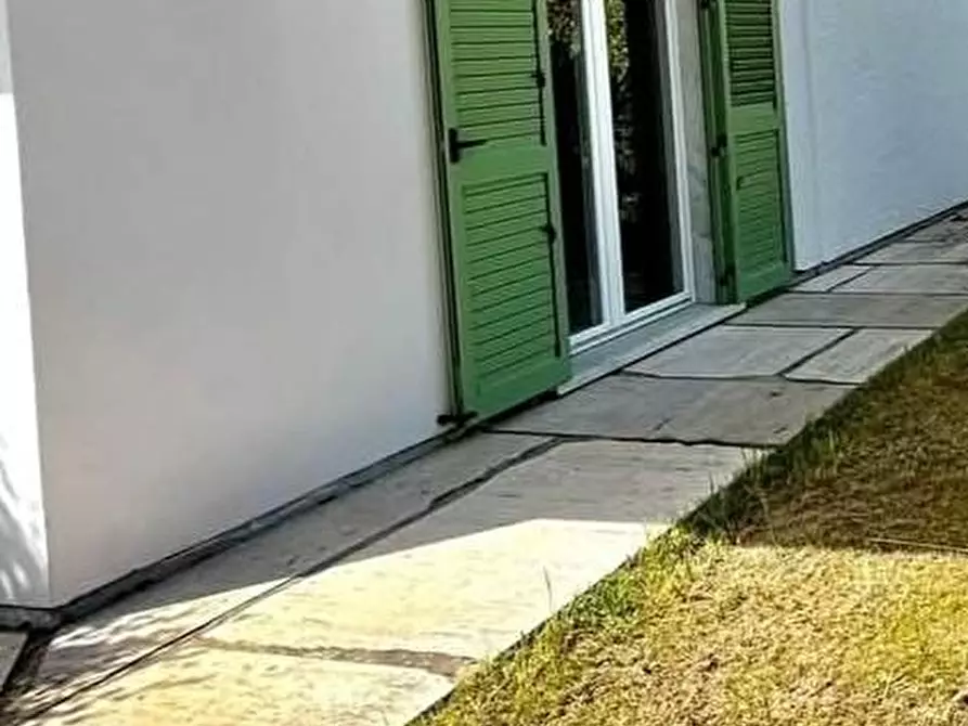 Immagine 4 di Casa indipendente in vendita  a Carrara